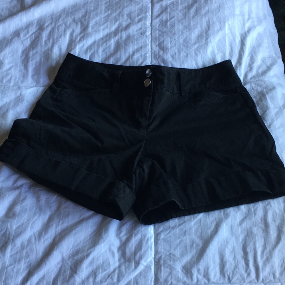White House black market shorts